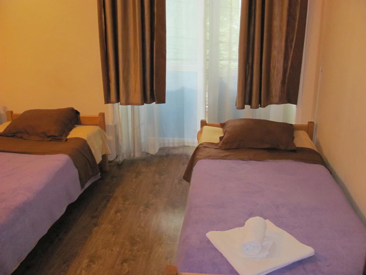Lucky Travelers Room Tbilisi Exterior foto